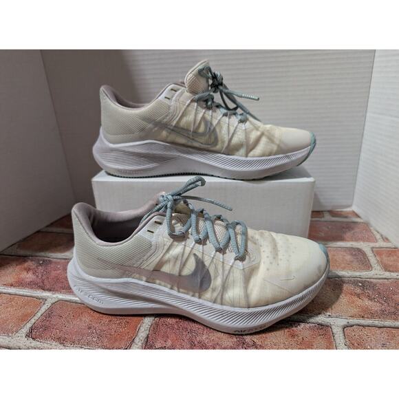 Women's Sz 9.5 Nike Winflo 8 Premium DA3056-001 Gray Running Shoes Sneakers - Picture 7 of 8